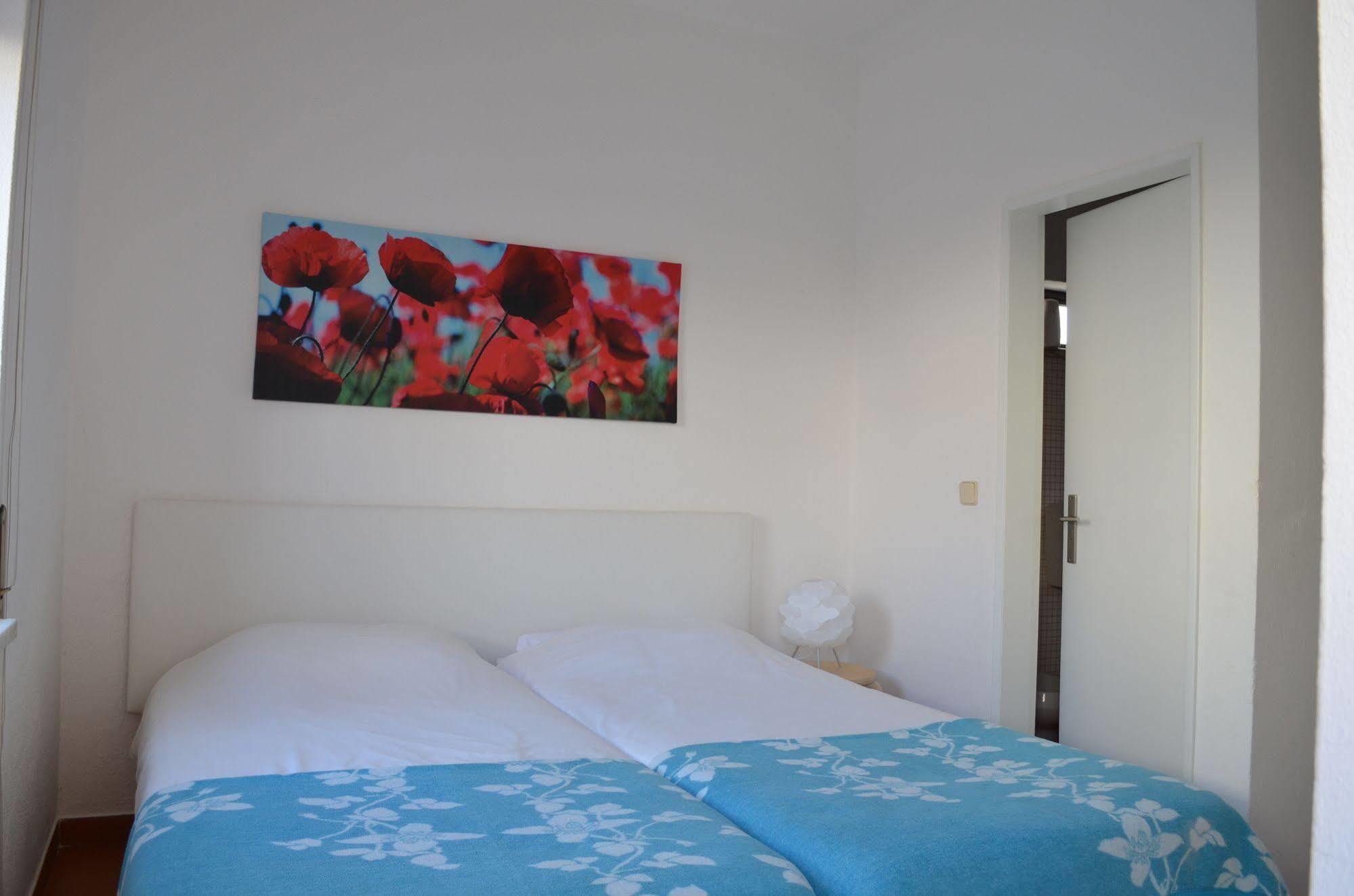 Blue Buddha Beach House Ericeira Bagian luar foto